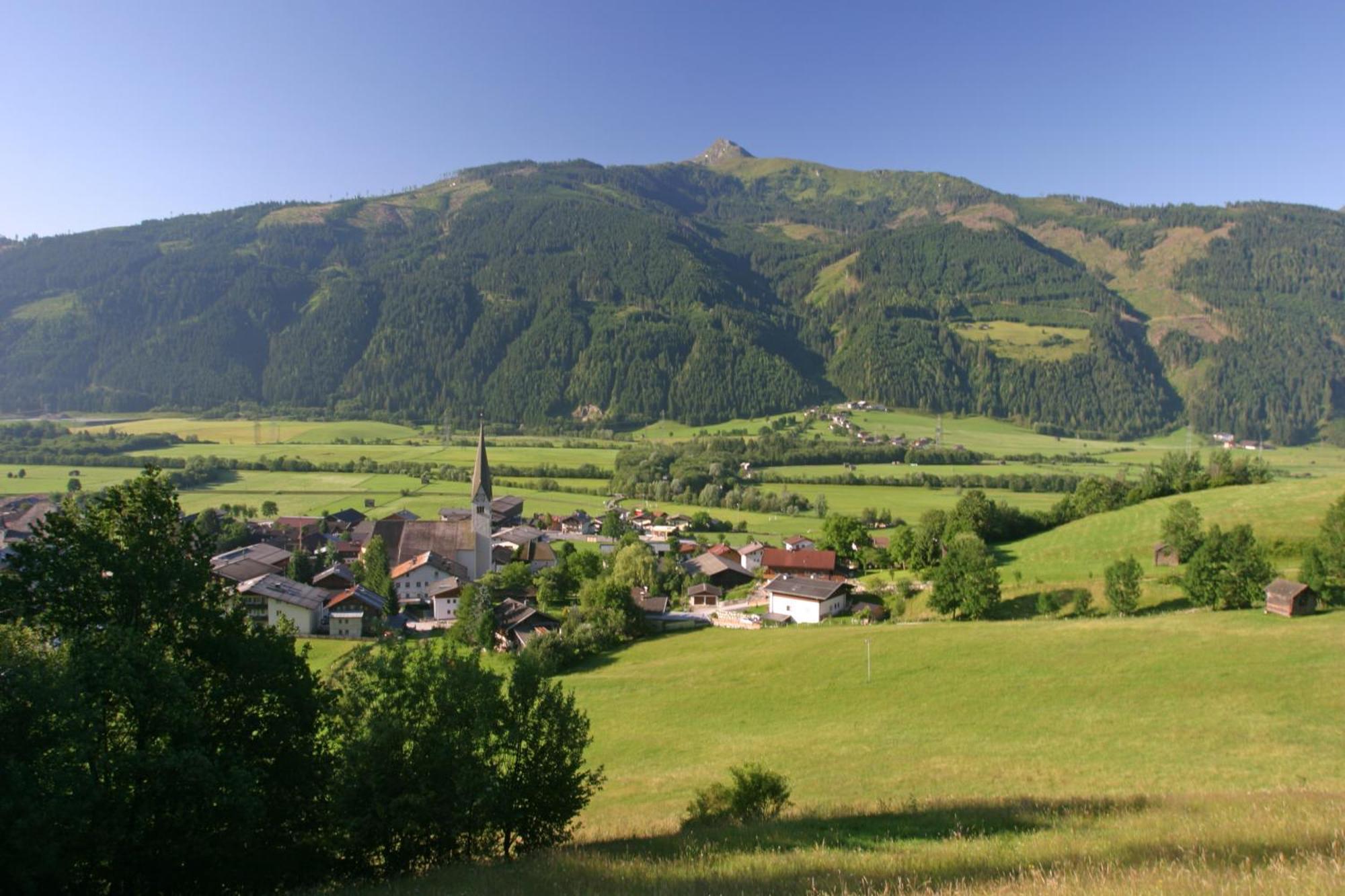 Hotel Dorfgasthof Schlösslstube Stuhlfelden Exteriör bild